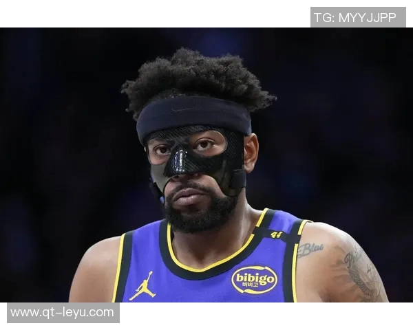 湖人阵容捉襟见肘仅剩十人出战背靠背对抗开拓者三名双向合同球员参战 湖人阵容捉襟见肘仅剩十人出战背靠背对抗开拓者三名双向合同球员参战