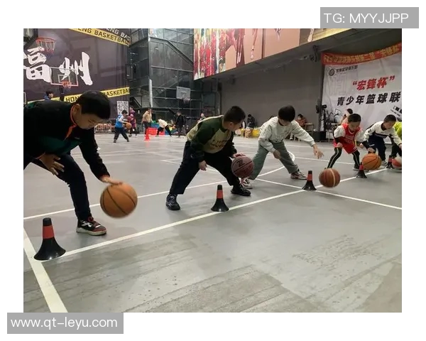 篮球教会我们的合作精神与高效问题解决能力的深刻启示