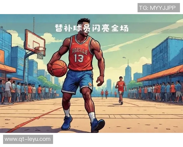 克拉克斯顿半场表现亮眼8投5中贡献12分9篮板4助攻正负值高达20