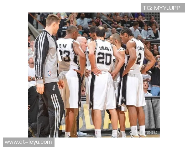 文班谈球队战术多样性认为马刺的纯粹篮球更符合战术本质与发展方向 文班谈球队战术多样性认为马刺的纯粹篮球更符合战术本质与发展方向