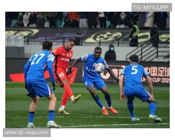 末轮争冠悬念揭晓海港平局即冠申花唯有胜利寄望海港失利 末轮争冠悬念揭晓海港平局即冠申花唯有胜利寄望海港失利